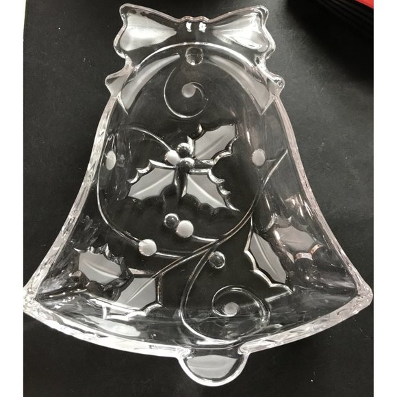 Bon Bon Season's Holly MIKASA CRYSTAL CHRISTMAS BELL HOLLY RIBBON DECORATION - Picture 1 of 3